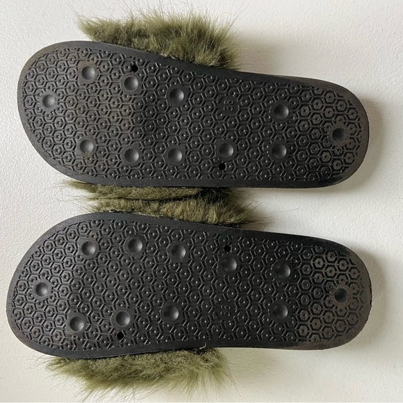 Rubi slides - Picture 3 of 4